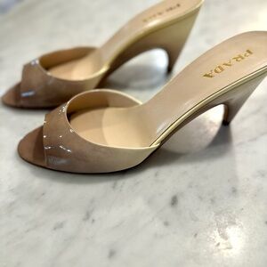 PRADA NUDE/BROWN OMBRE PATENT LEATHER SANDAL‎ SIZE 39.5 - EXCELLENT CONDITION